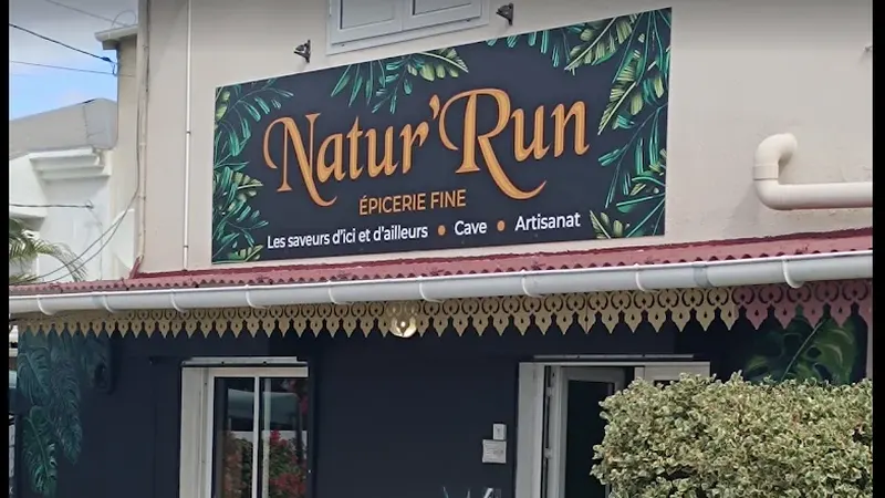 Façade de l'épicerie fine Natur'Run au Tampon
